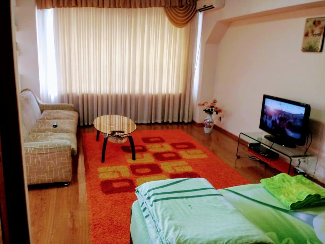 Flat Apartment *